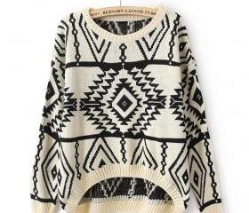 Long and Short In Front Geometry Long Sleeve Sweater